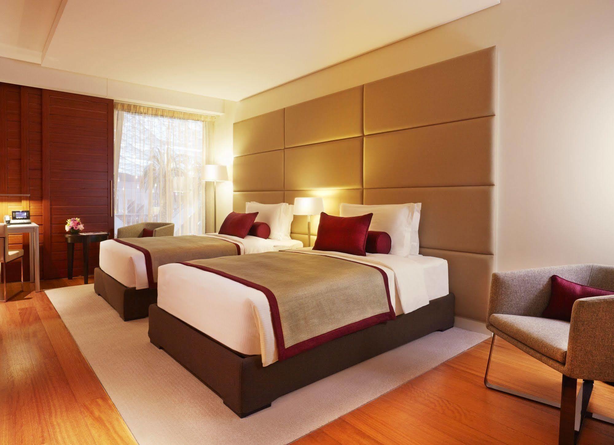 Доха транзитная. Отель в аэропорту Дохи. Аэропорт Хамад отель. Oryx Airport Hotel -Transit only. Катар отели.